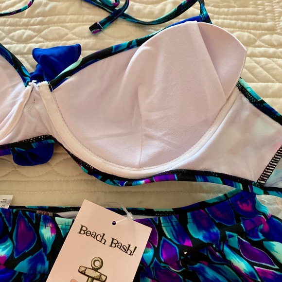 Tatyana Beach Bash Retro High-Waisted 2 Piece Swimsuit Ruffled Skirt Medium NWT - Picture 7 of 8